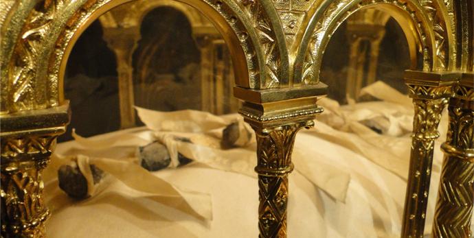 vieille Reliques saintes maries de la mer Reliques saintes maries de la mer
